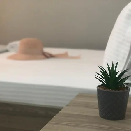 Lejlighed Kostas - *