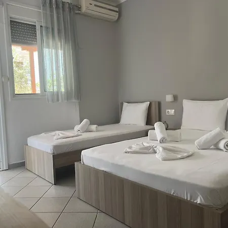 Lejlighed Kostas - *